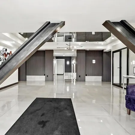 Luxury Apartment - Reese Tower