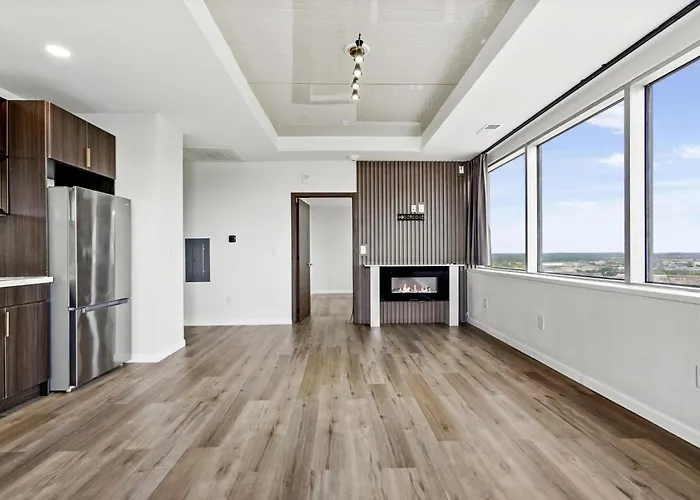 Luxury - Reese Tower Apartahotel 4*