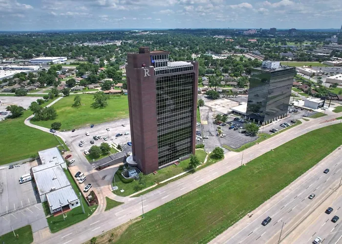 Luxury - Reese Tower
